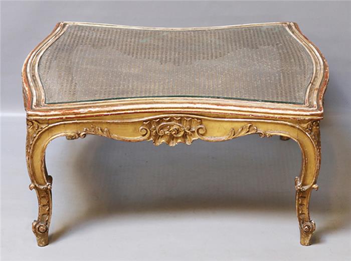 Niedriger Tisch oder Hocker im Stil Louis XV.