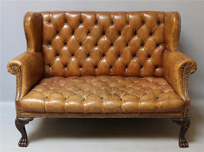 Zweisitzer-Sofa mit Ohrenbacken im Stil George II.