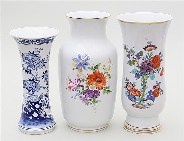Drei Vasen, Meissen.