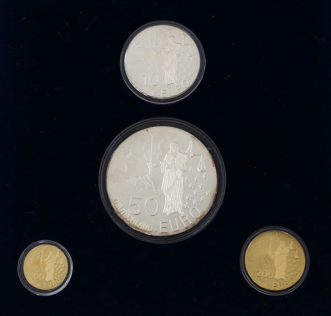 Serie von 4 Medaillen "Europa".