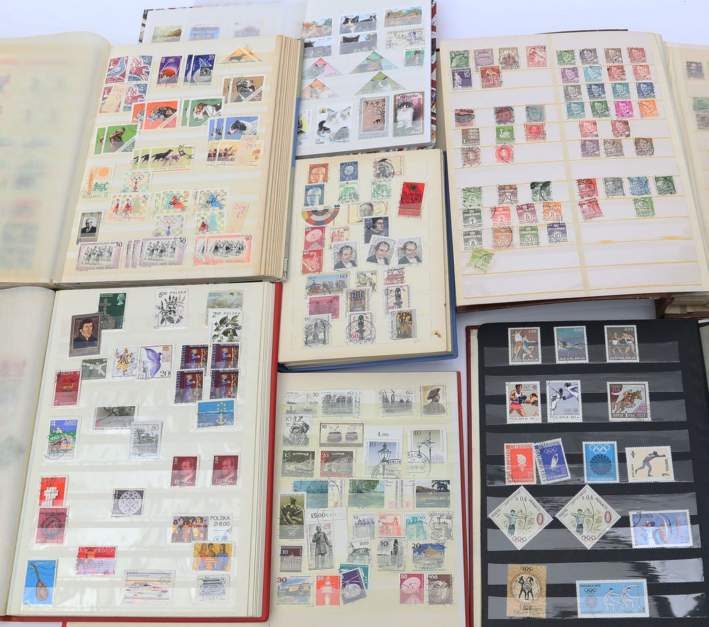 Großer Posten Briefmarken aus aller Welt.