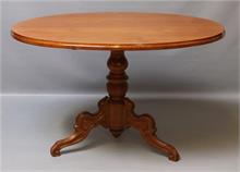 Louis Philippe-Tisch.